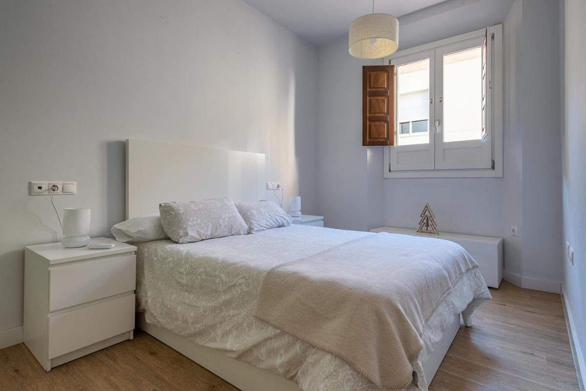Puerta Real Centro Apartment Granada Eksteriør bilde
